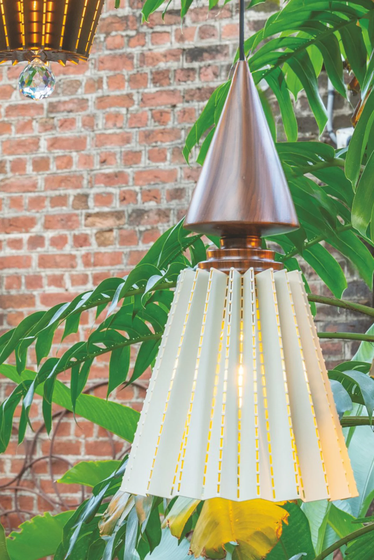 Timber Cone Hanging Light