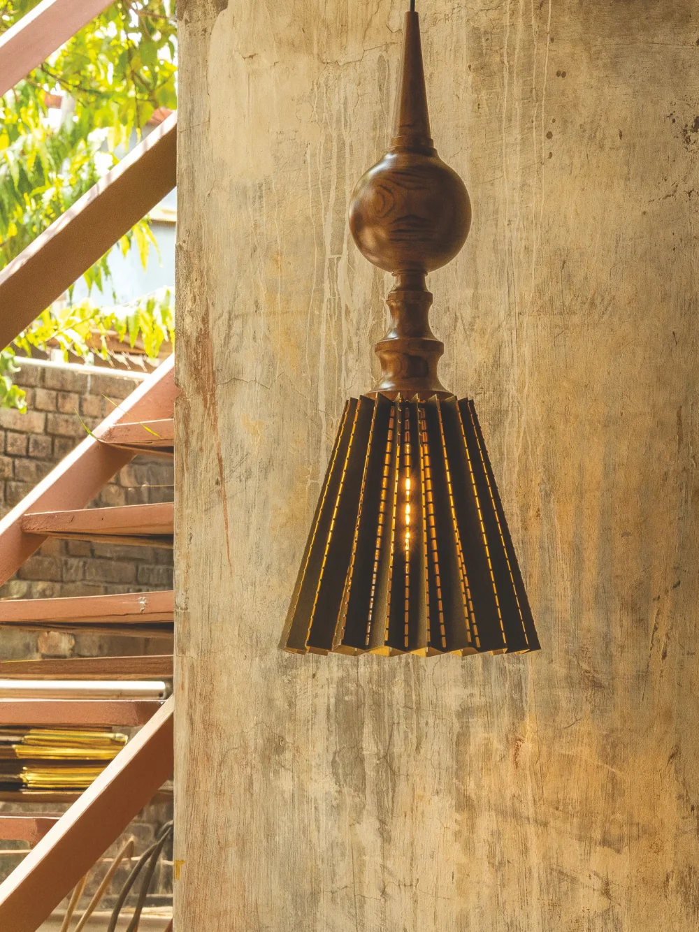 Timber Drop Hanging Light